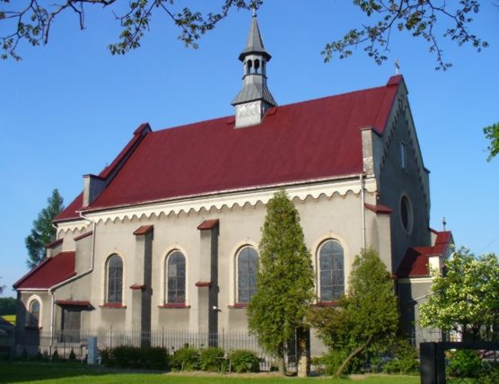 Kościół pw. Matki Bożej Częstochowskiej w Gorzkowie